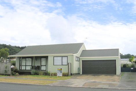 Photo of property in 101b Hampton Road, Whangamata, 3620