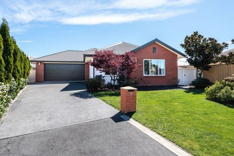 Photo of property in 8 Fernham Way, Rolleston, 7615