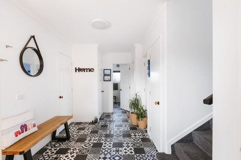 Photo of property in 2/8 Aberdeen Street, Mount Maunganui, 3116