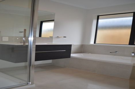 Photo of property in 1 Fearnley Grove, Pyes Pa, Tauranga, 3112