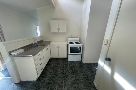 Photo of property in 7 Aden Place, Clendon Park, Auckland, 2103