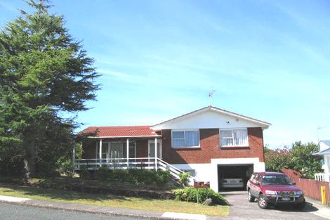 Photo of property in 92 Sycamore Drive, Sunnynook, Auckland, 0620