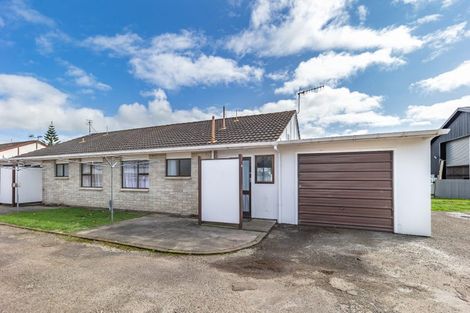 Photo of property in 72 Hokio Beach Road, Levin, 5510