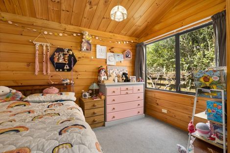 Photo of property in 37 Cameron Road, Te Puke, 3119