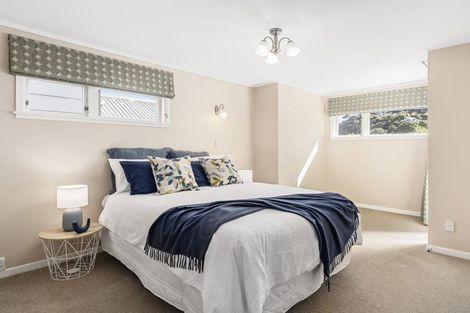 Photo of property in 107-109 Muritai Road, Eastbourne, Lower Hutt, 5013