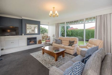Photo of property in 395 Te Moana Road, Waikanae, 5036