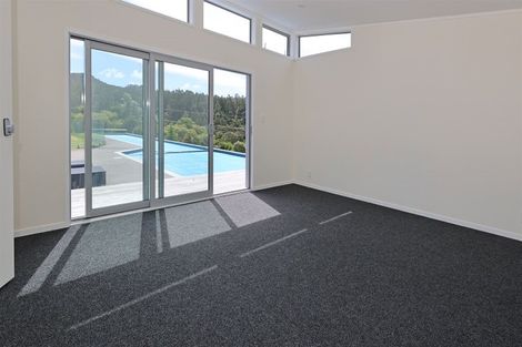 Photo of property in 28d Tram Valley Road, Swanson, Auckland, 0614
