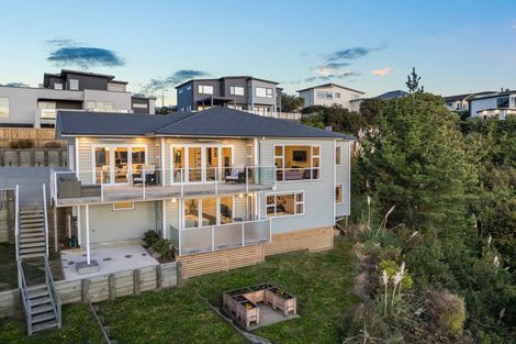 Photo of property in 145 Endeavour Drive, Whitby, Porirua, 5024