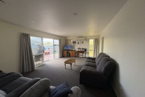 Photo of property in 21 Sutherland Street, Tamatea, Napier, 4112