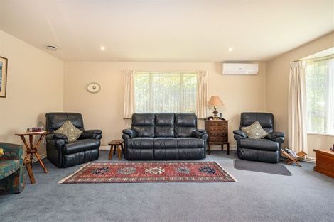 Photo of property in 255 Maidstone Road, Avonhead, Christchurch, 8042