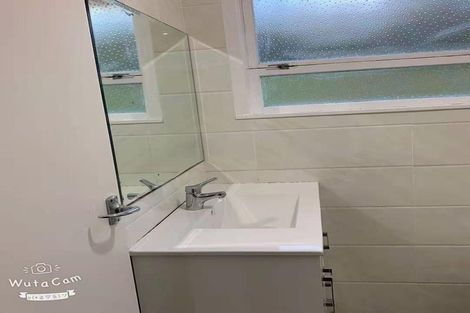 Photo of property in 79 Monarch Avenue, Hillcrest, Auckland, 0627