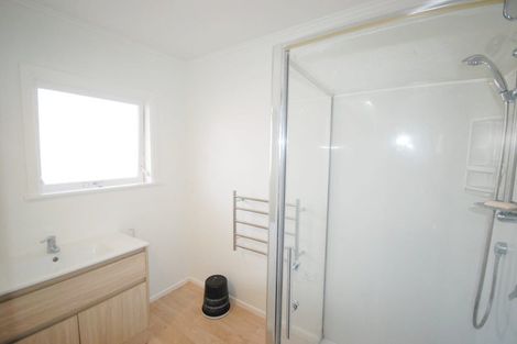 Photo of property in 1/40 Tawhiri Road, One Tree Hill, Auckland, 1061