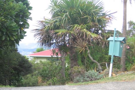 Photo of property in 54 Akaroa Drive, Maupuia, Wellington, 6022