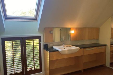 Photo of property in 16 Desmond Street, Merivale, Christchurch, 8014