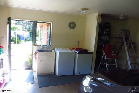 Photo of property in 37 Carlyle Street, Leamington, Cambridge, 3432