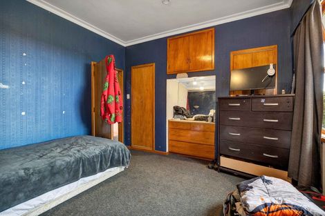 Photo of property in 19 Clifford Road, Eltham, 4322