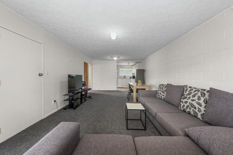 Photo of property in 407 West Coast Road, Glen Eden, Auckland, 0602