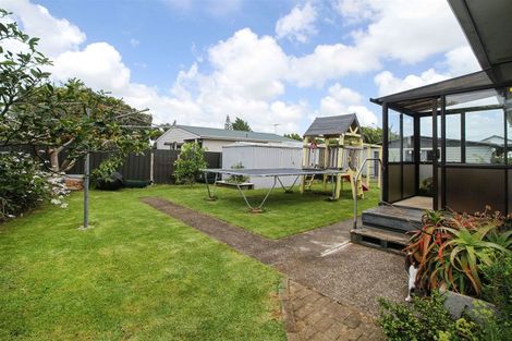 Photo of property in 14 Litchfield Place, Clarks Beach, 2122