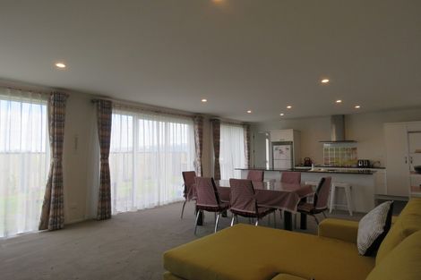 Photo of property in 11 George West Square West, Wigram, Christchurch, 8025