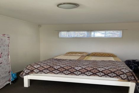 Photo of property in 94 Royal Road, Massey, Auckland, 0614