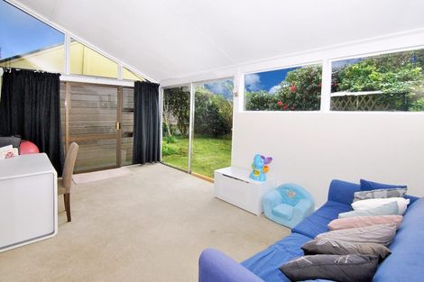Photo of property in 60 Cunliffe Street, Churton Park, Wellington, 6037