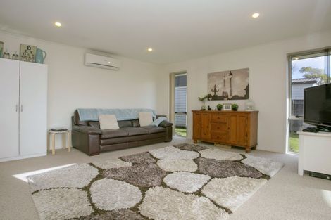 Photo of property in 2/25 Marshall Avenue, Richmond Heights, Taupo, 3330