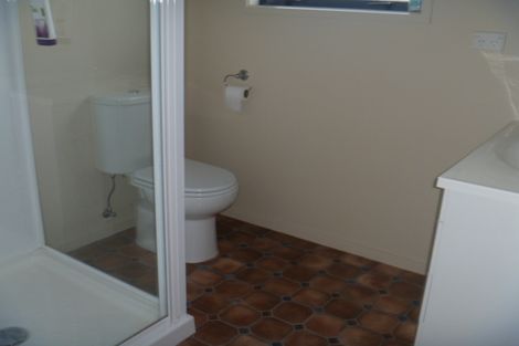 Photo of property in 11 Newcastle Street, Clyde, 9330