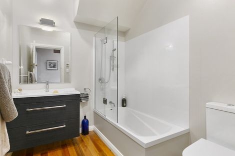 Photo of property in 27 Drivers Road, Maori Hill, Dunedin, 9010