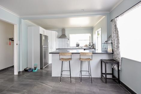 Photo of property in 27 Tucker Lane, Clive, 4102