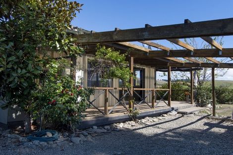 Photo of property in 35 Mclew Road, Inch Valley, Palmerston, 9483