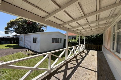 Photo of property in 210 Coronation Avenue, Welbourn, New Plymouth, 4310