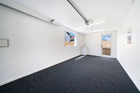 Photo of property in 14c Kirrie Avenue, Te Atatu South, Auckland, 0610