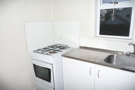 Photo of property in 2 Wairiki Road, Mount Eden, Auckland, 1024