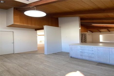 Photo of property in 240b Devonport Road, Tauranga, 3110