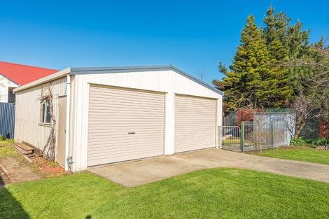 Photo of property in 8 Abbot Street, Gonville, Whanganui, 4501