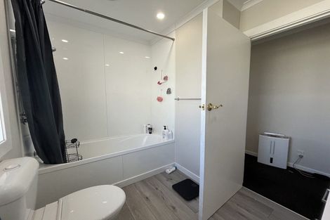 Photo of property in 12 Paterson Street, Grasmere, Invercargill, 9810