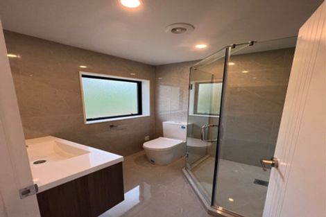 Photo of property in 37d Matipo Road, Mairangi Bay, Auckland, 0630