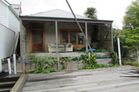 Photo of property in 70 Oxford Street, Lyttelton, 8082