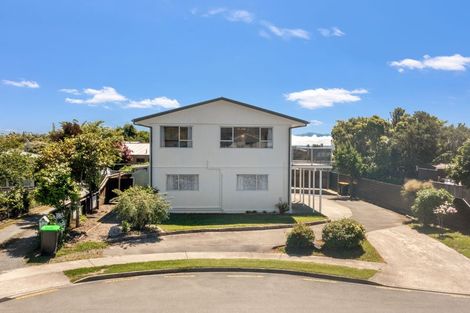 Photo of property in 10 Cornwall Place, Stoke, Nelson, 7011