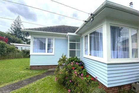 Photo of property in 11 Robyn Place, Mangere East, Auckland, 2024
