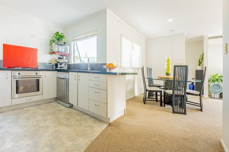 Photo of property in 110b Brightside Road, Stanmore Bay, Whangaparaoa, 0932