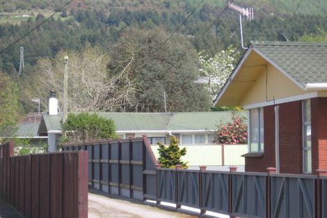 Photo of property in 49 Barnard Road, Fairy Springs, Rotorua, 3015