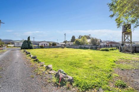 Photo of property in 10 Saunders Street, Owaka, 9535