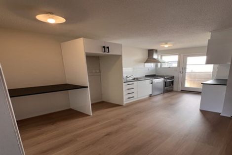 Photo of property in 3/19 Whitmore Street, Edgeware, Christchurch, 8013