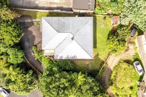 Photo of property in 50 Seaview Road, Marfell, New Plymouth, 4310