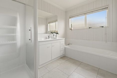 Photo of property in 16a Goods Road, Otumoetai, Tauranga, 3110