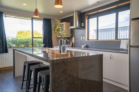 Photo of property in 83 Coutts Road, Gore, 9710