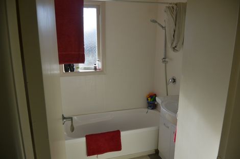 Photo of property in 36 Garden Heights Avenue, Glenview, Hamilton, 3206