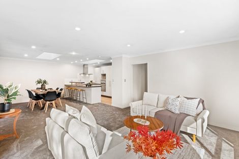 Photo of property in 92 Condell Avenue, Papanui, Christchurch, 8053