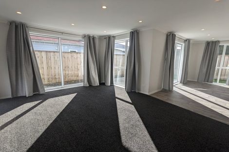 Photo of property in 27 Cook Street, Foxton, 4814